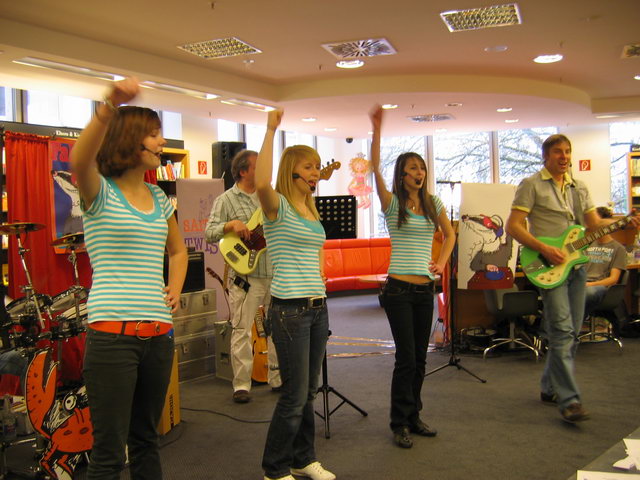 gal/2008/2008 12.04. Mayersche Buchhandlung CD Praesentation/IMG_3771.JPG